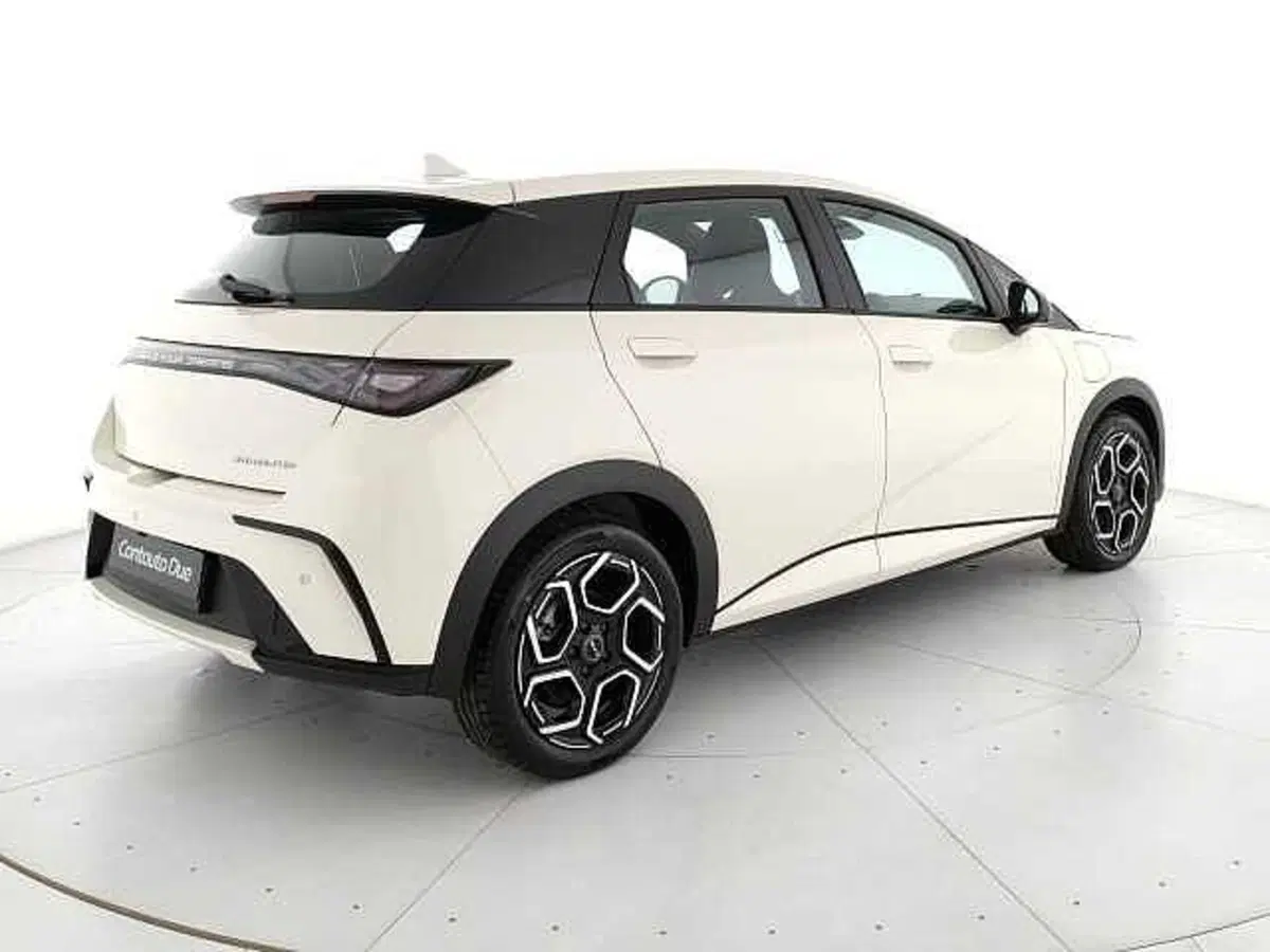 Byd Dolphin nuova a Caserta (5)
