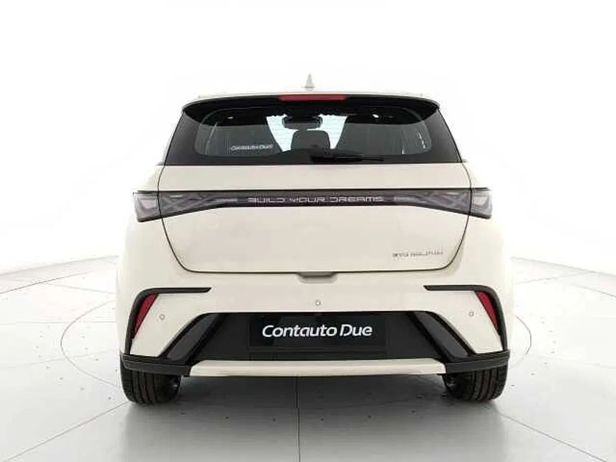 Byd Dolphin nuova a Caserta (6)