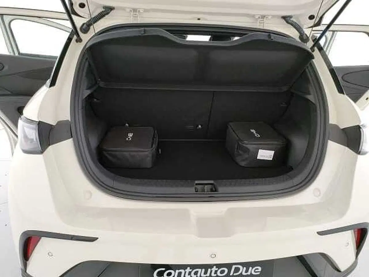 Byd Dolphin nuova a Caserta (9)
