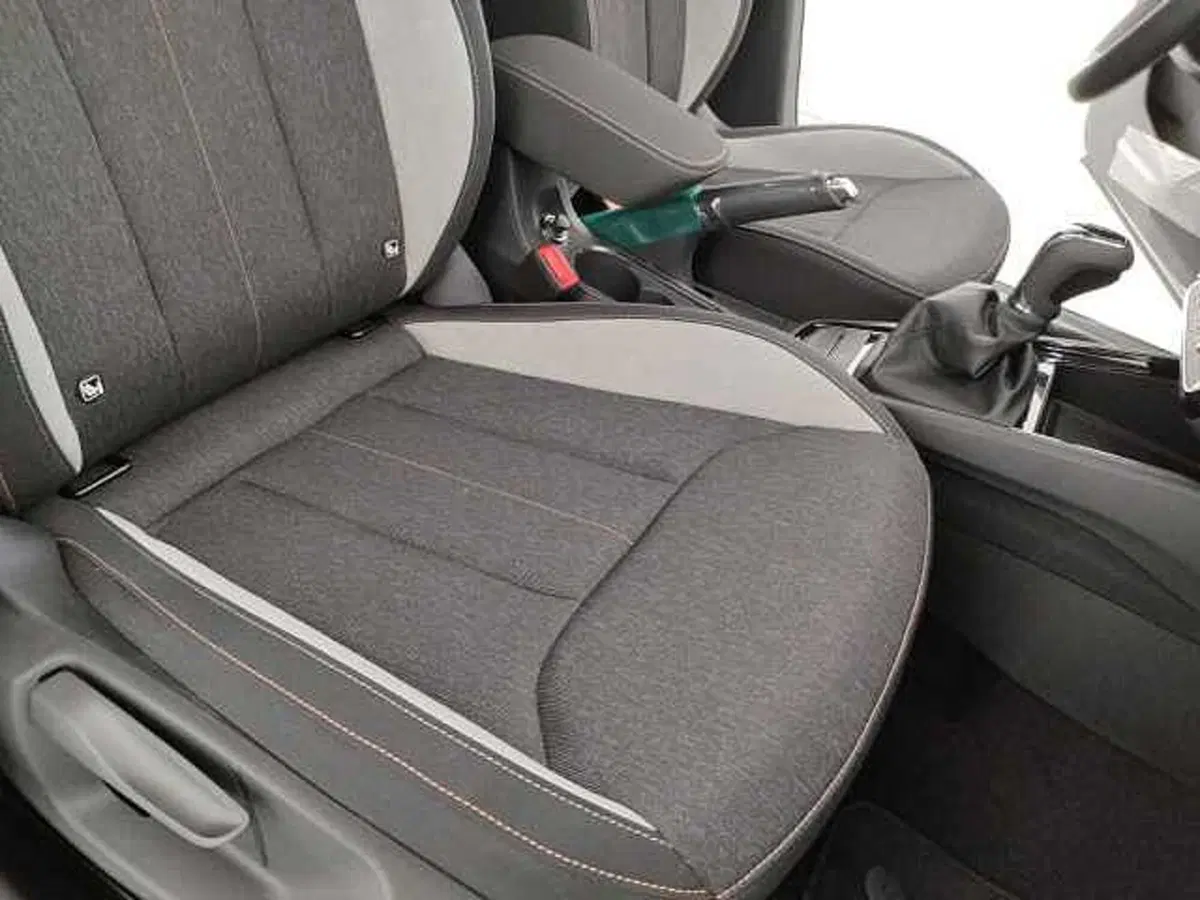 Skoda Scala usata a Caserta (17)