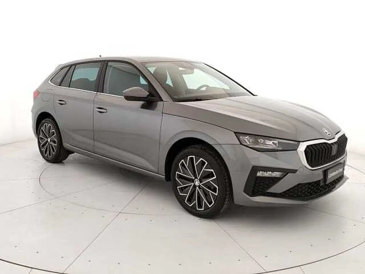 Skoda Scala usata a Caserta (3)