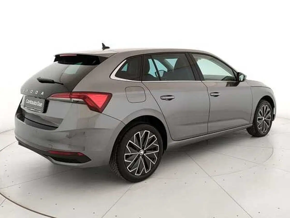 Skoda Scala usata a Caserta (5)