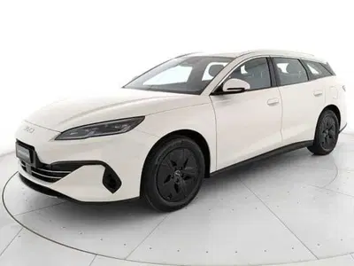 Byd Seal 6 DM-i Station Wagon 1.5 phev Boost nuova a Teverola