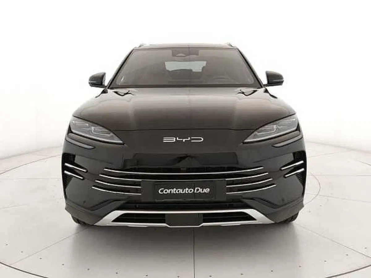 Byd Seal U DM-i usata a Caserta (2)
