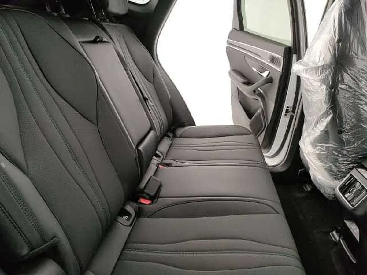 Byd Seal U DM-i usata a Caserta (10)