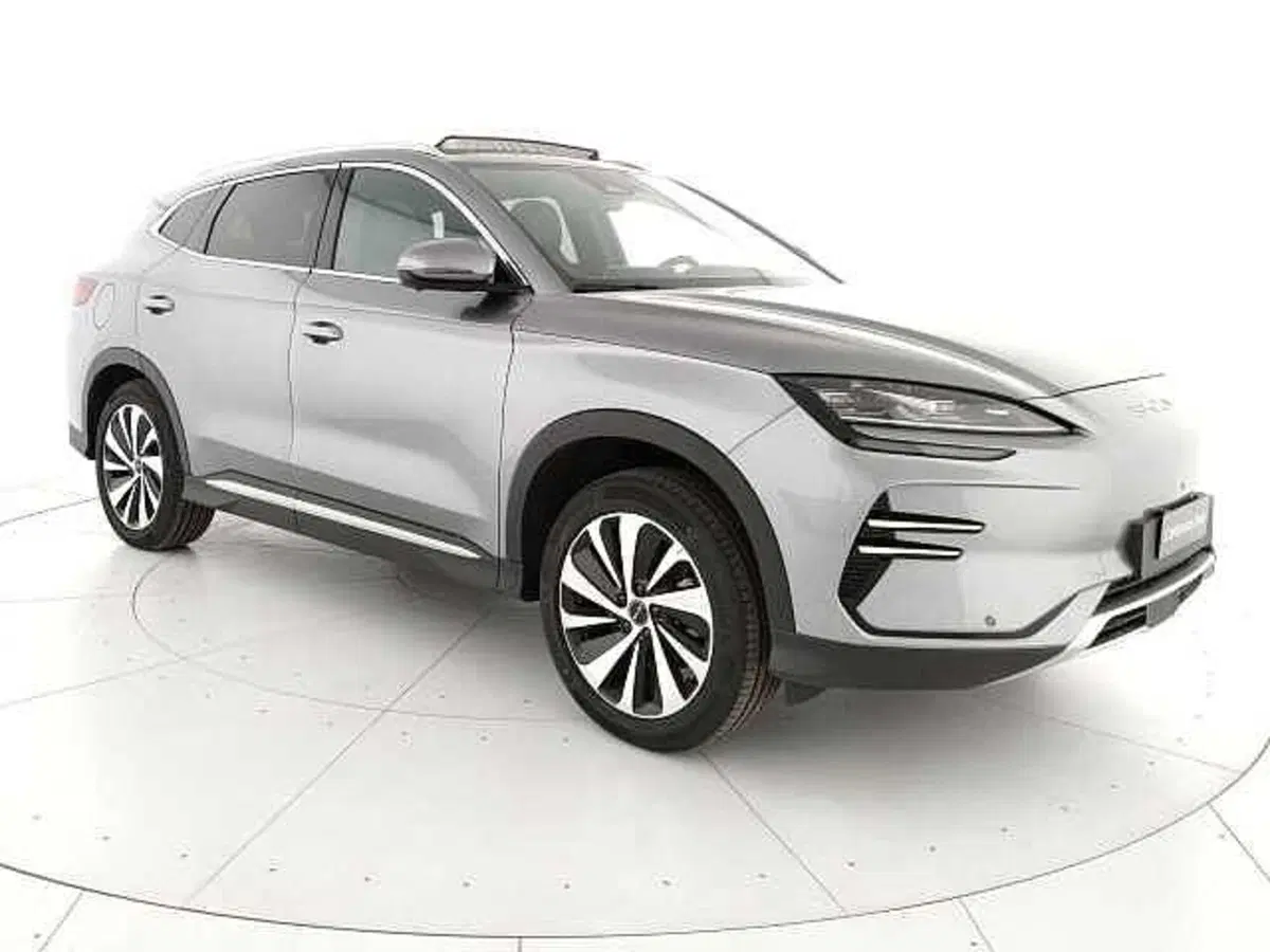 Byd Seal U DM-i usata a Caserta (3)