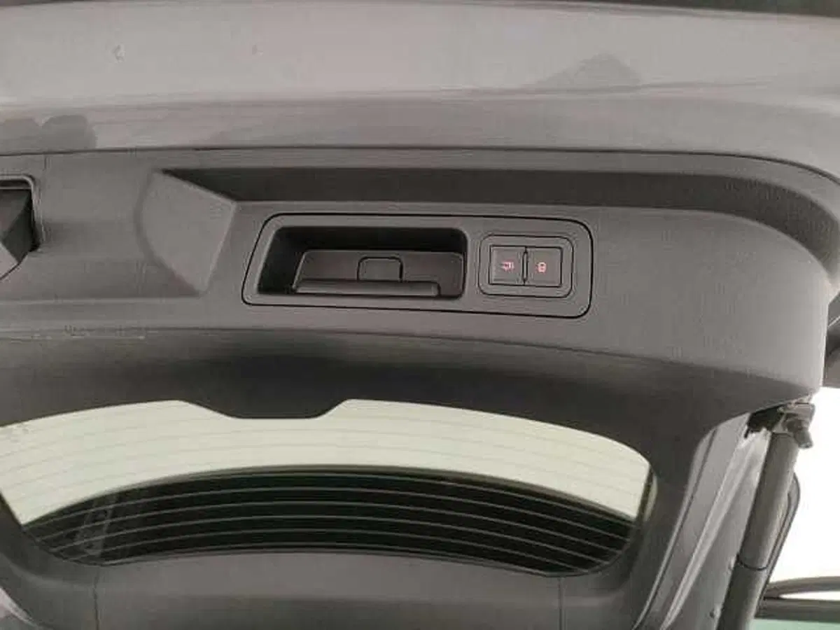 Byd Seal U DM-i nuova a Caserta (10)