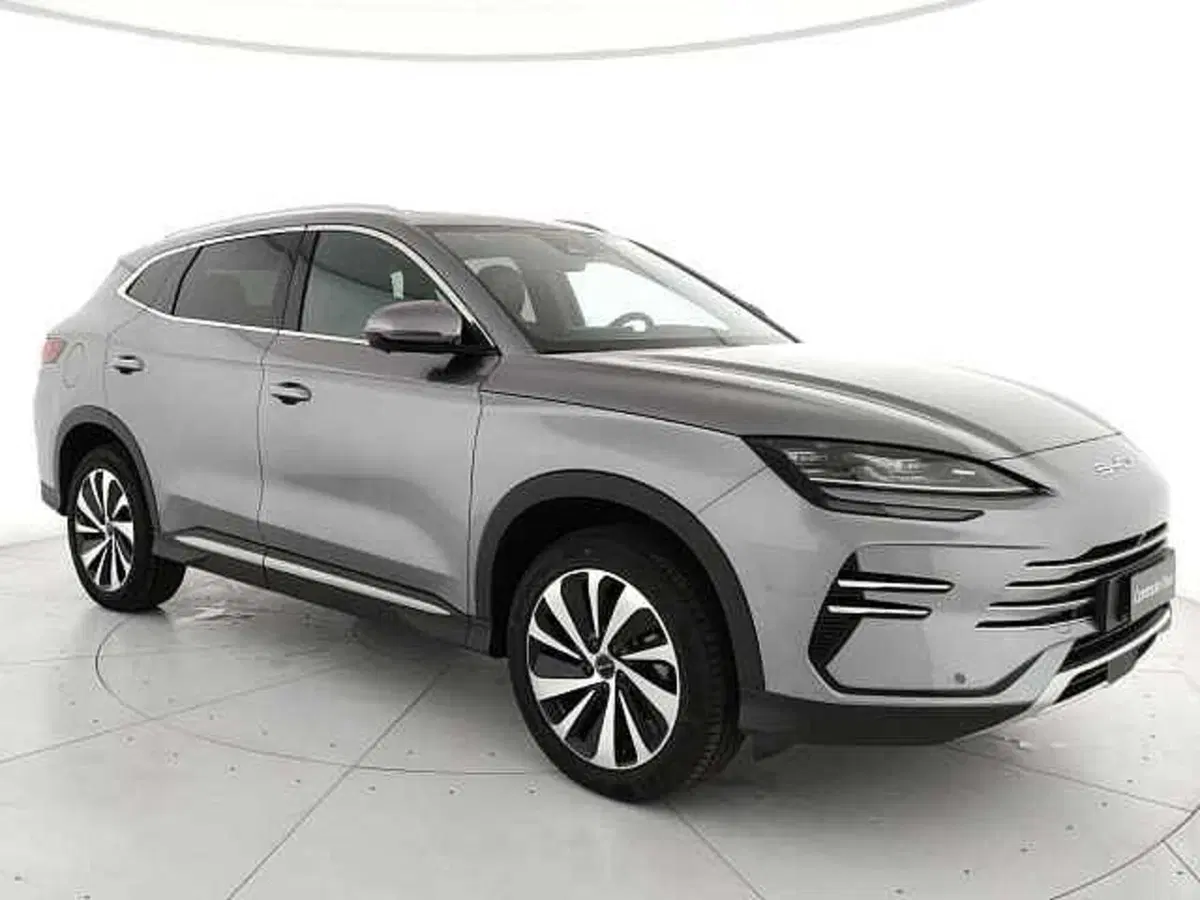 Byd Seal U DM-i nuova a Caserta (3)