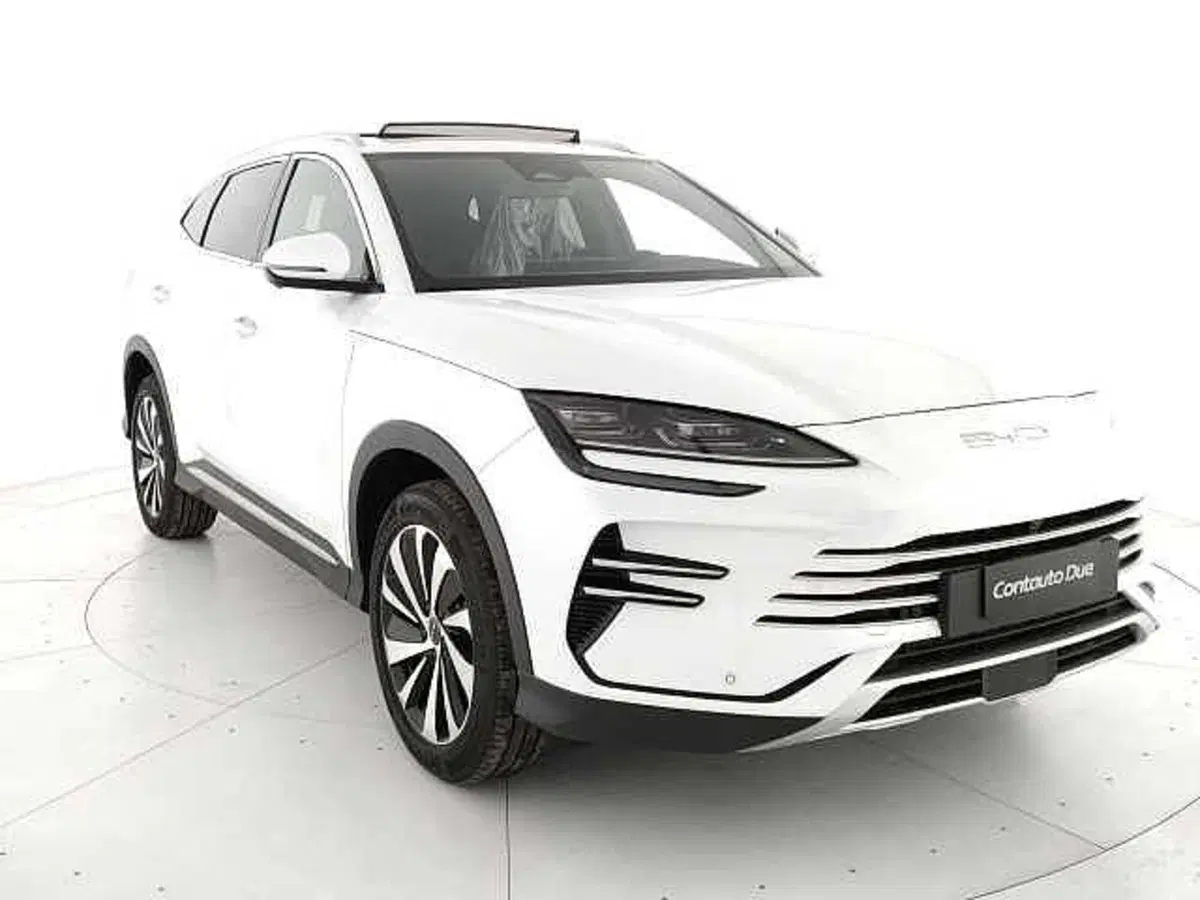 Byd Seal U DM-i nuova a Caserta (3)