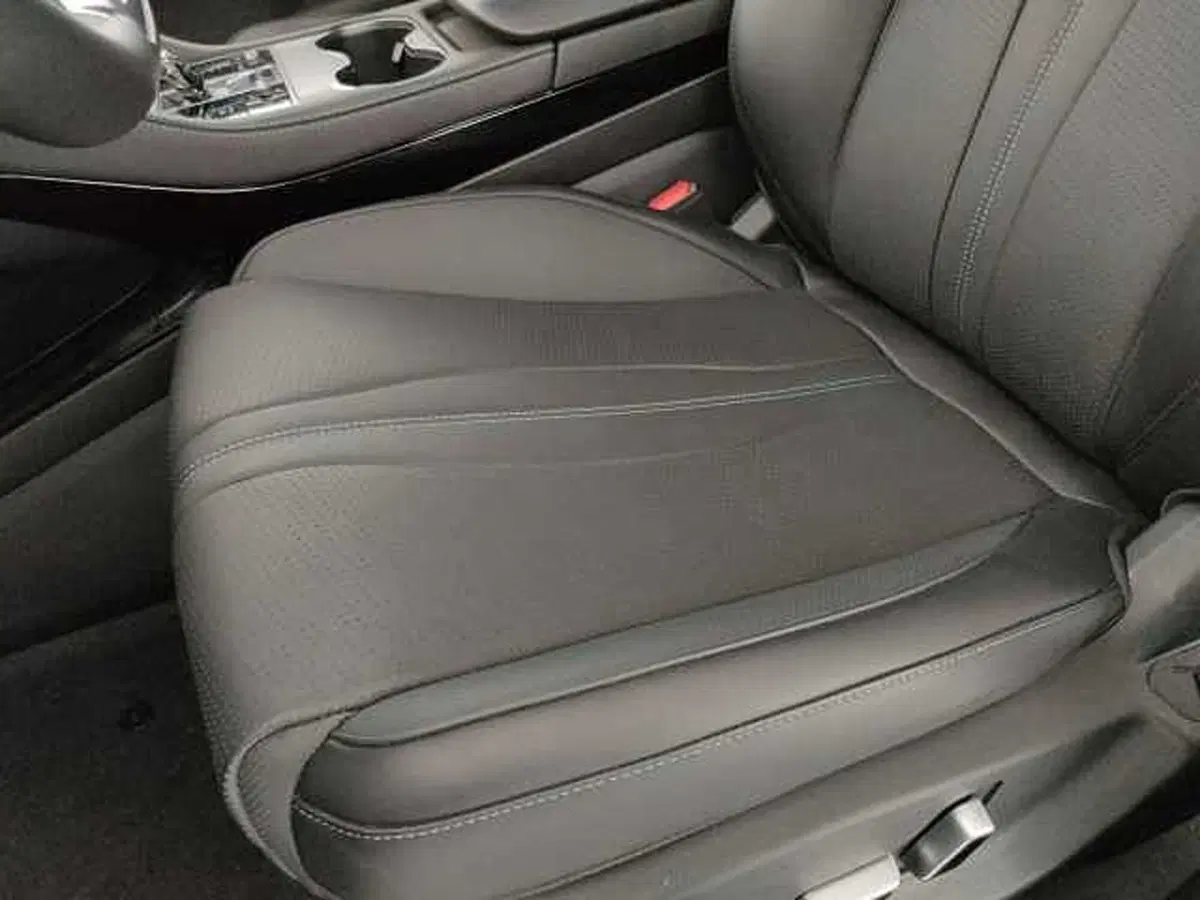 Byd Seal U DM-i usata a Caserta (19)