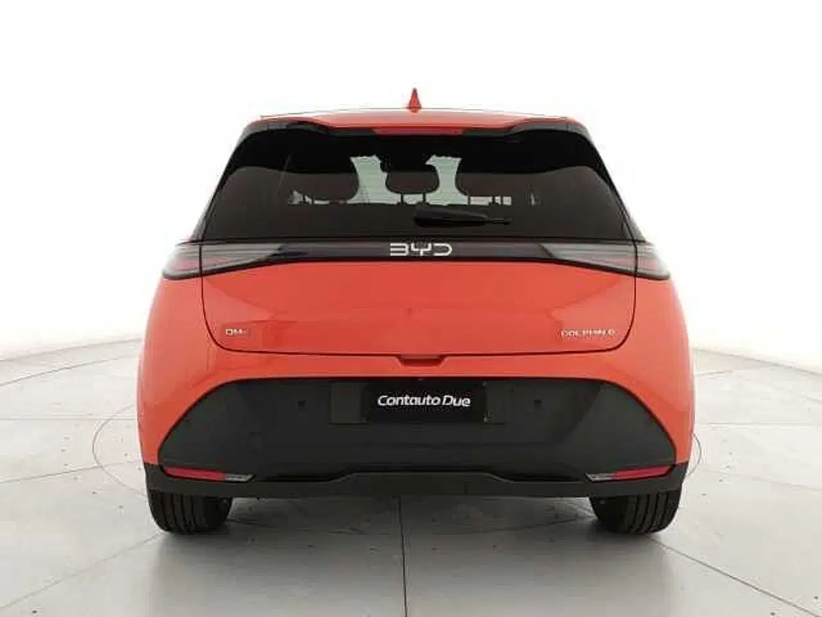 Byd Dolphin G DM-i nuova a Caserta (6)