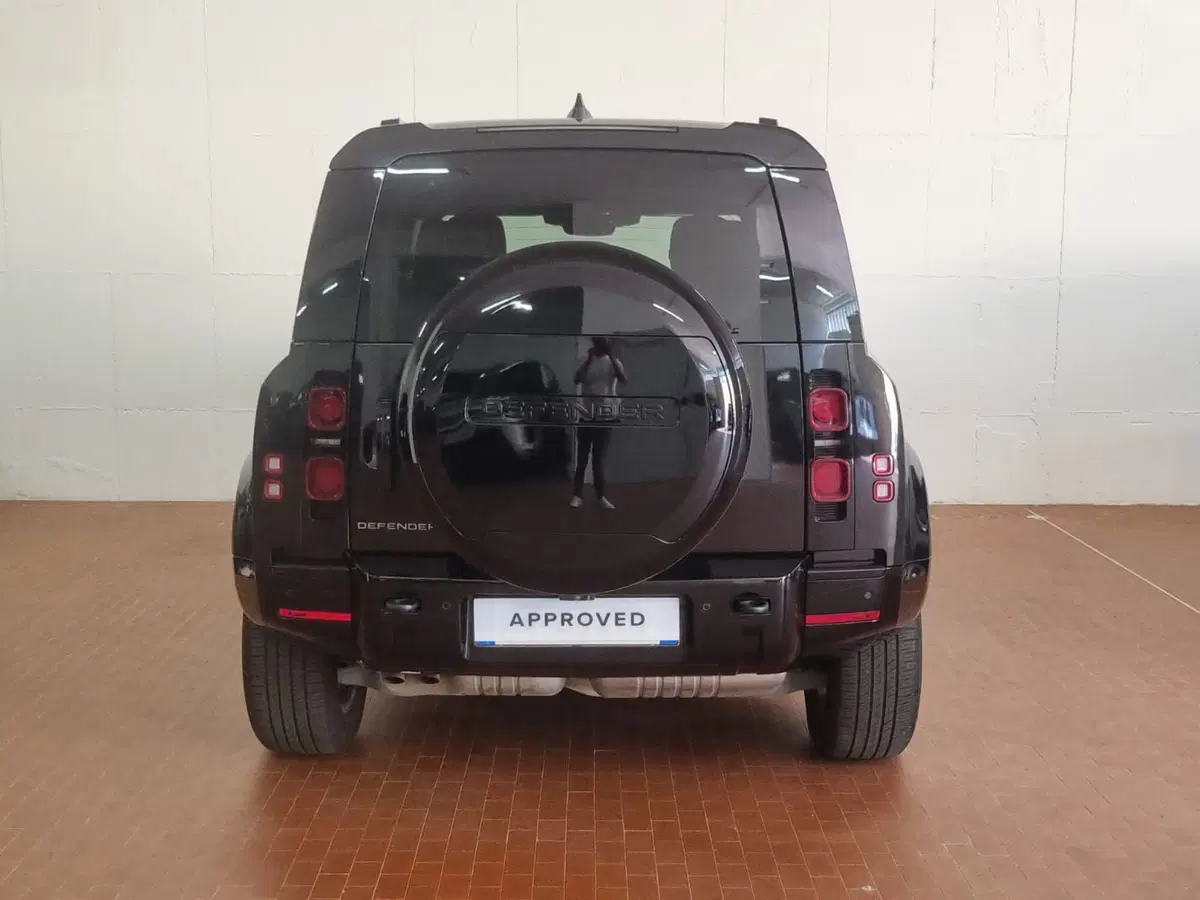 Land Rover Defender usata a Brescia (7)