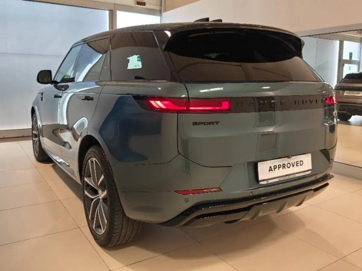 Land Rover Range Rover Sport usata a Venezia (19)