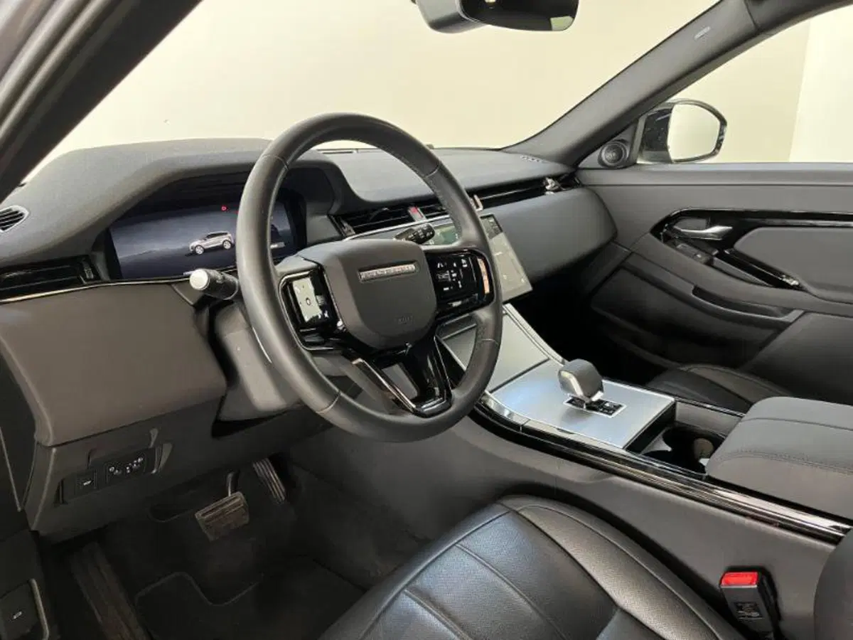 Land Rover Range Rover Evoque usata a Venezia (10)
