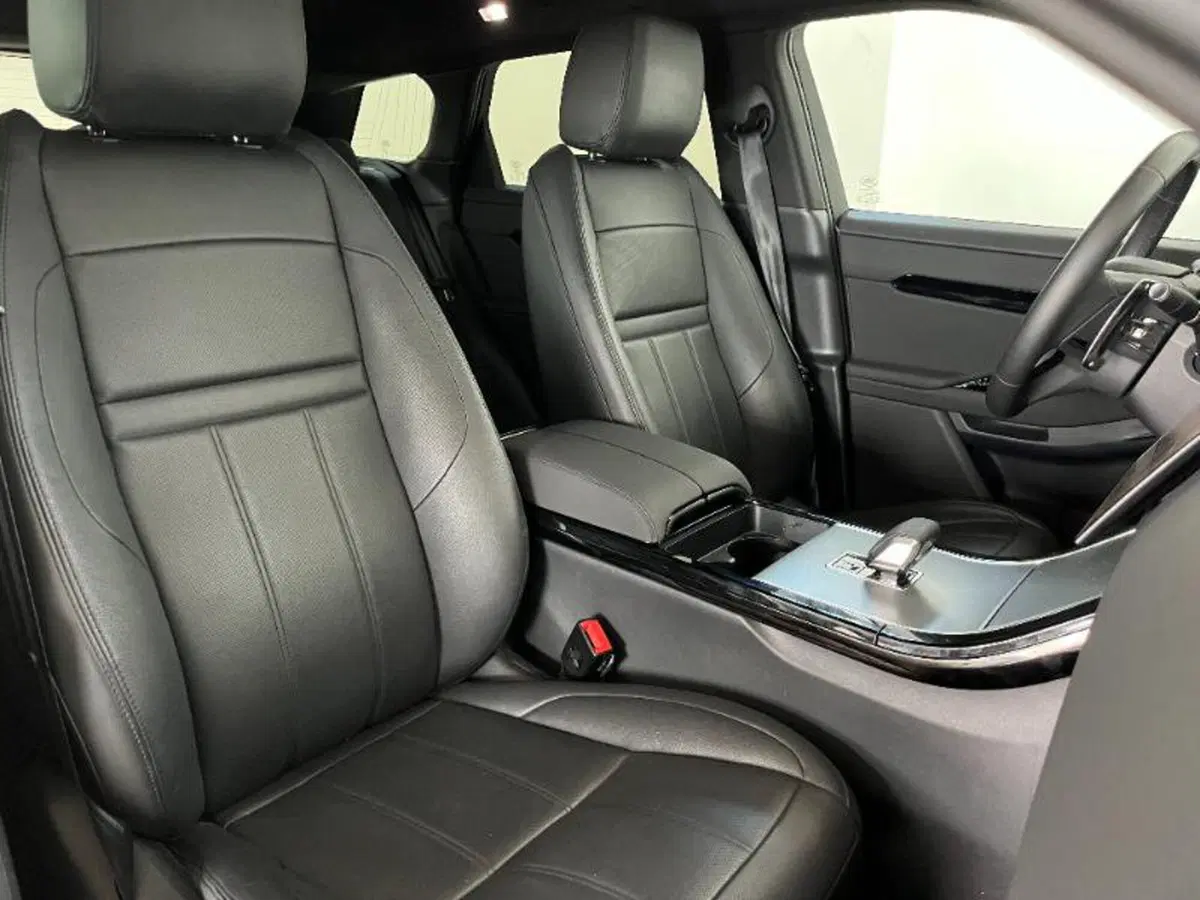 Land Rover Range Rover Evoque usata a Venezia (7)