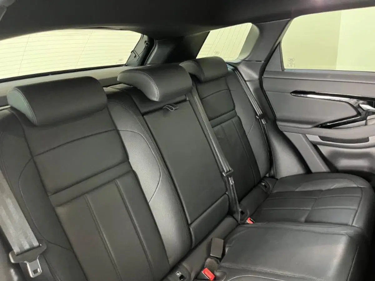 Land Rover Range Rover Evoque usata a Venezia (8)