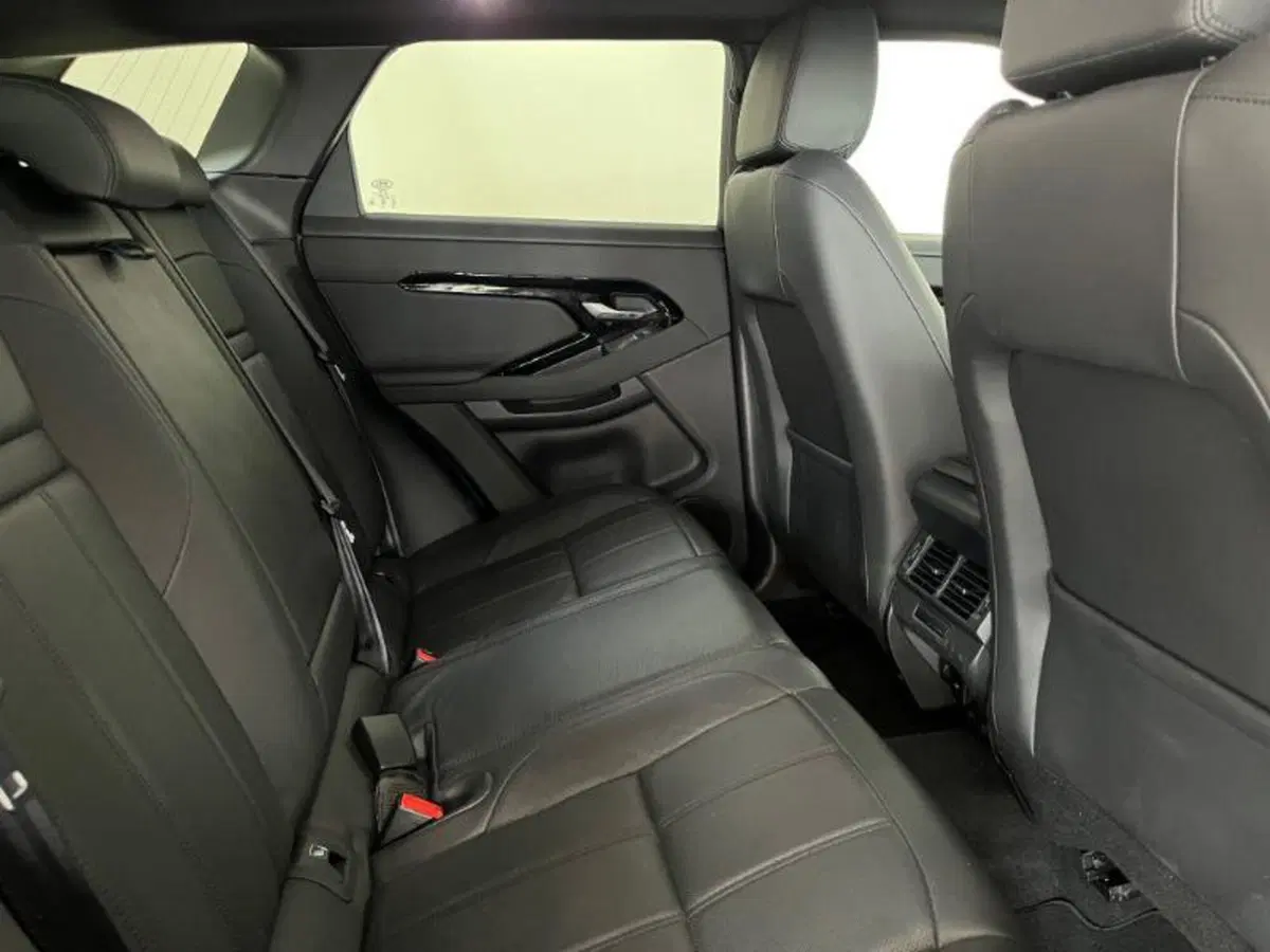 Land Rover Range Rover Evoque usata a Venezia (9)