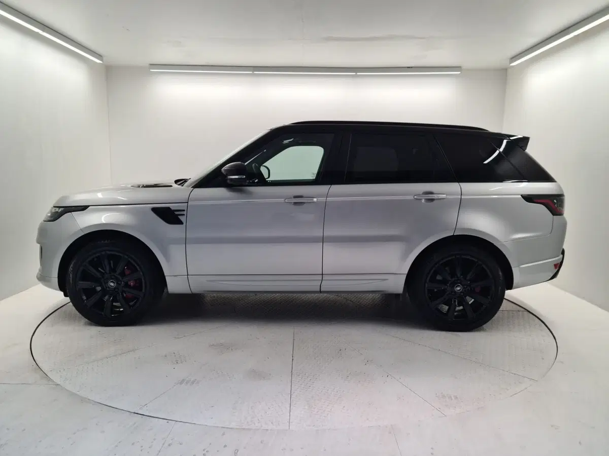 Land Rover Range Rover Sport usata a Bergamo (6)