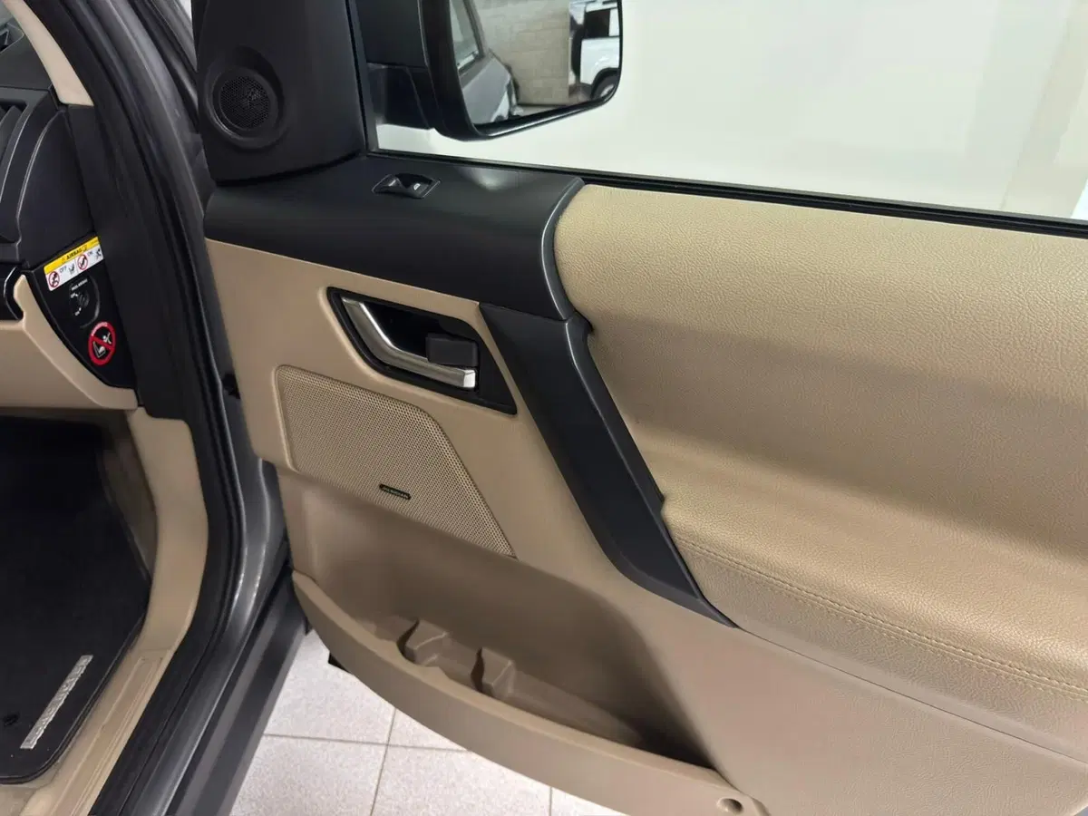 Land Rover Freelander usata a Novara (10)