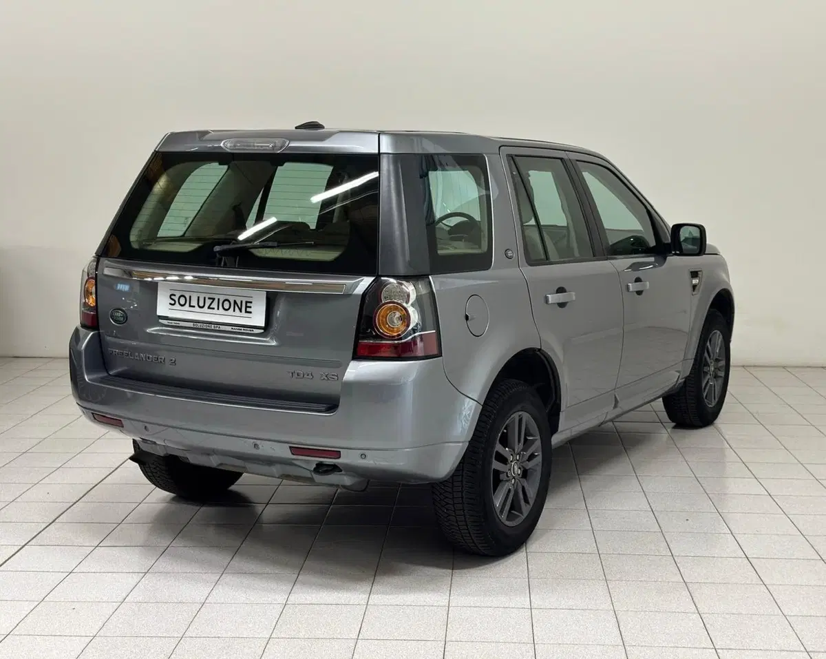 Land Rover Freelander usata a Novara (2)