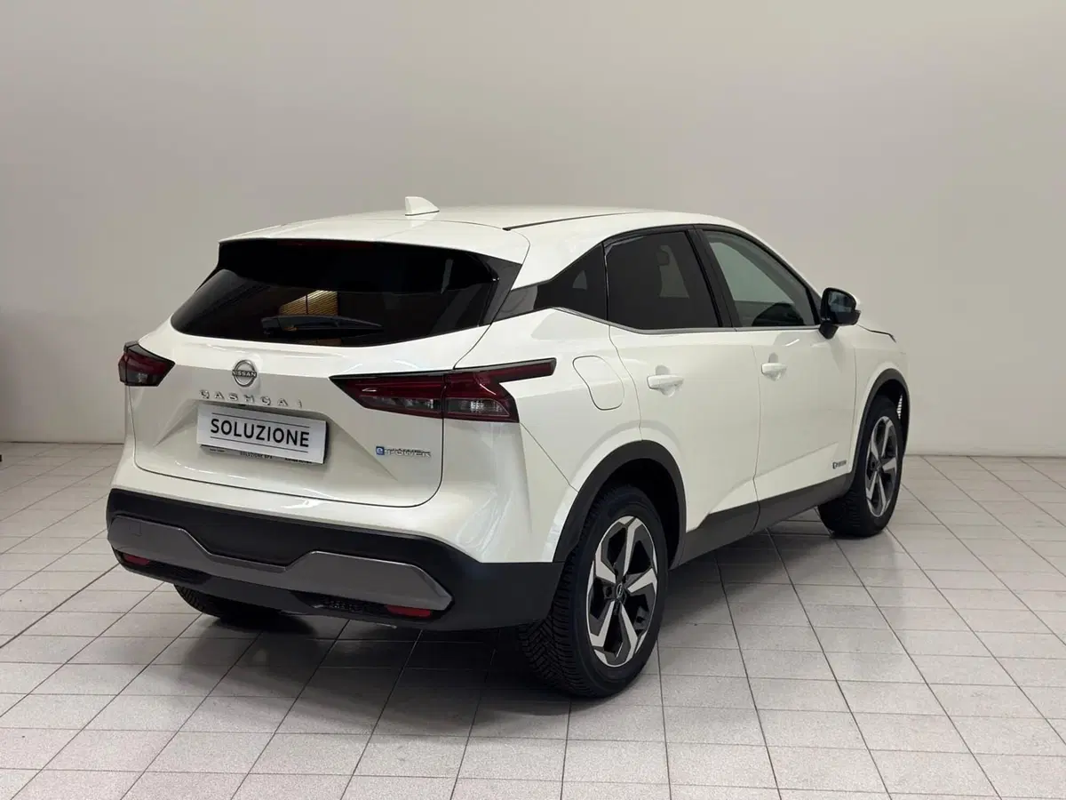 Nissan Qashqai usata a Verbano Cusio Ossola (2)