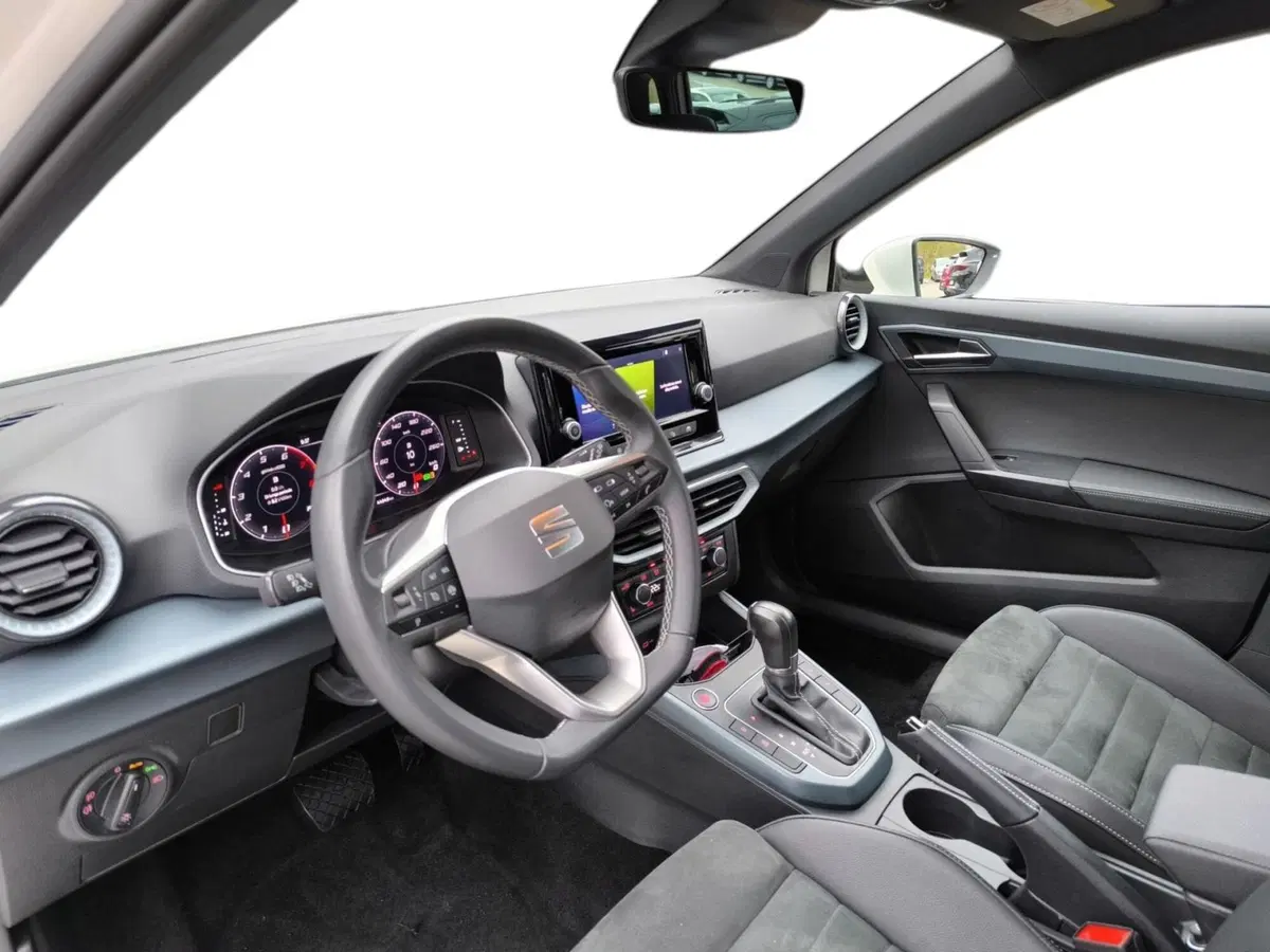 SEAT Arona usata a Udine (10)