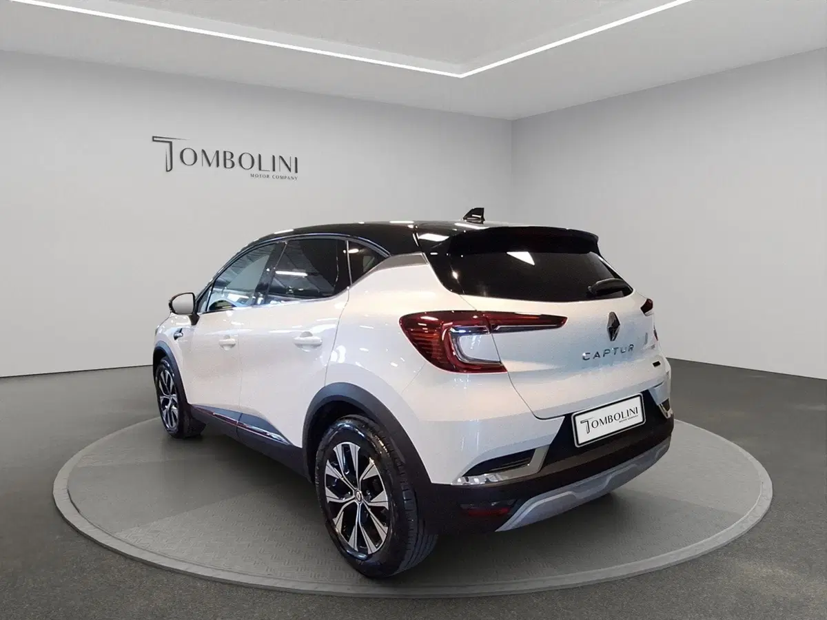 Renault Captur usata a Macerata (8)