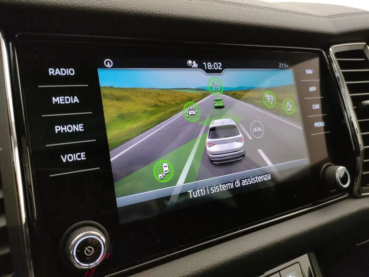 Skoda Kodiaq usata a Varese (17)