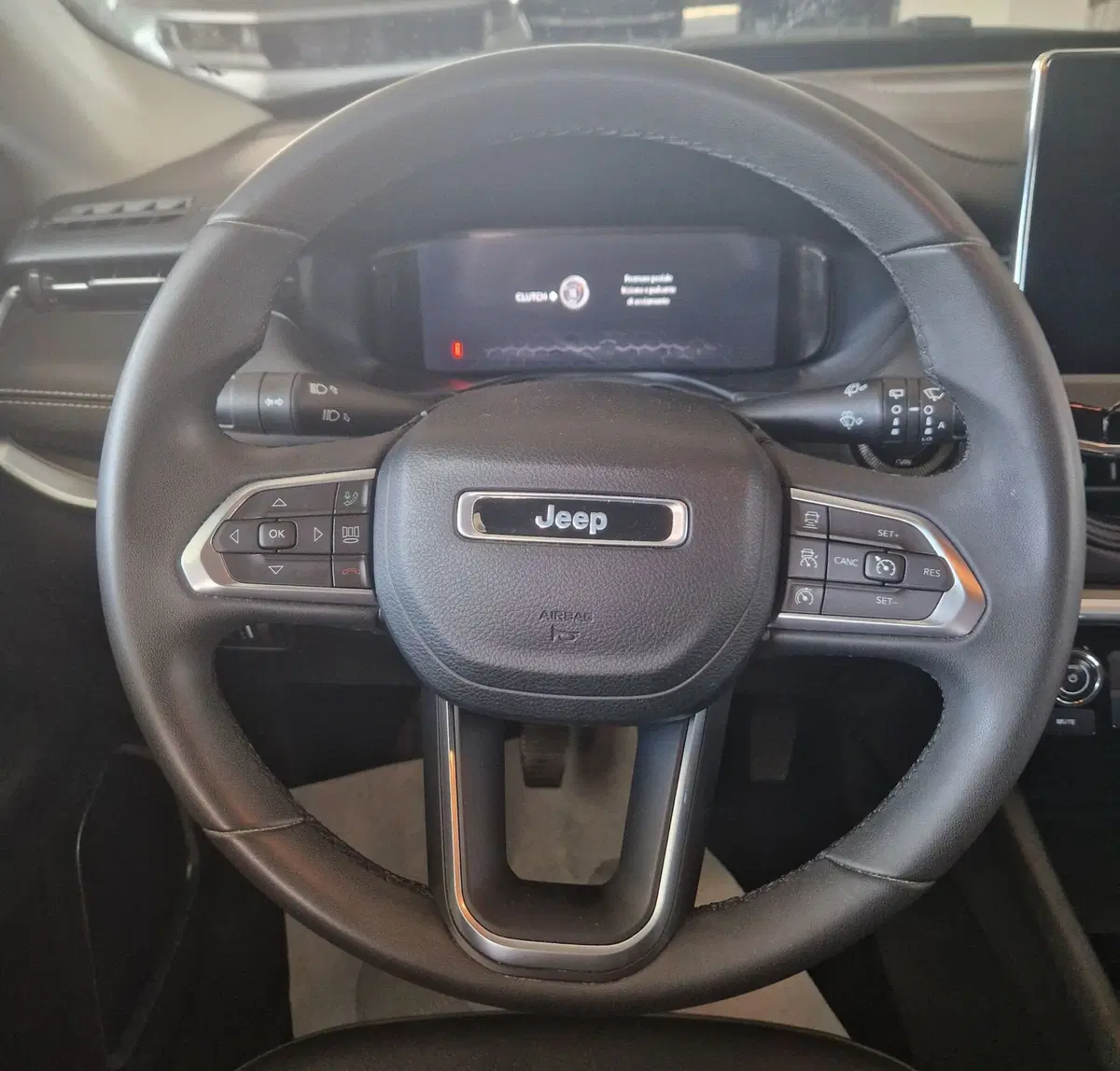 Jeep Compass usata a Terni (13)