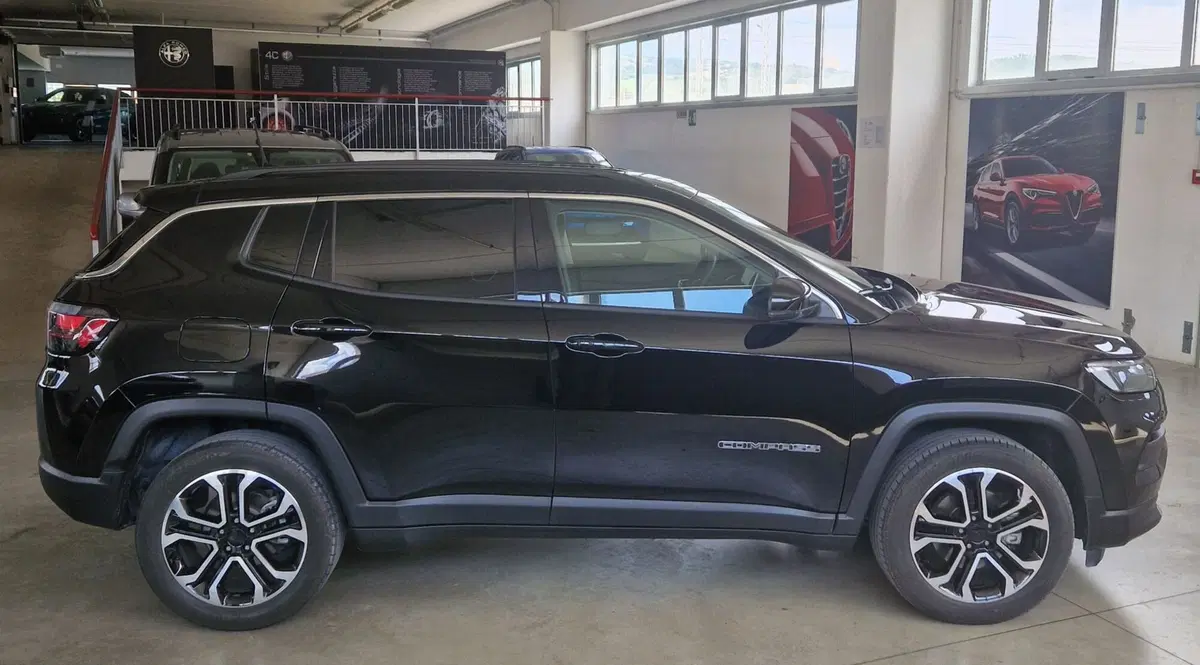 Jeep Compass usata a Terni (6)