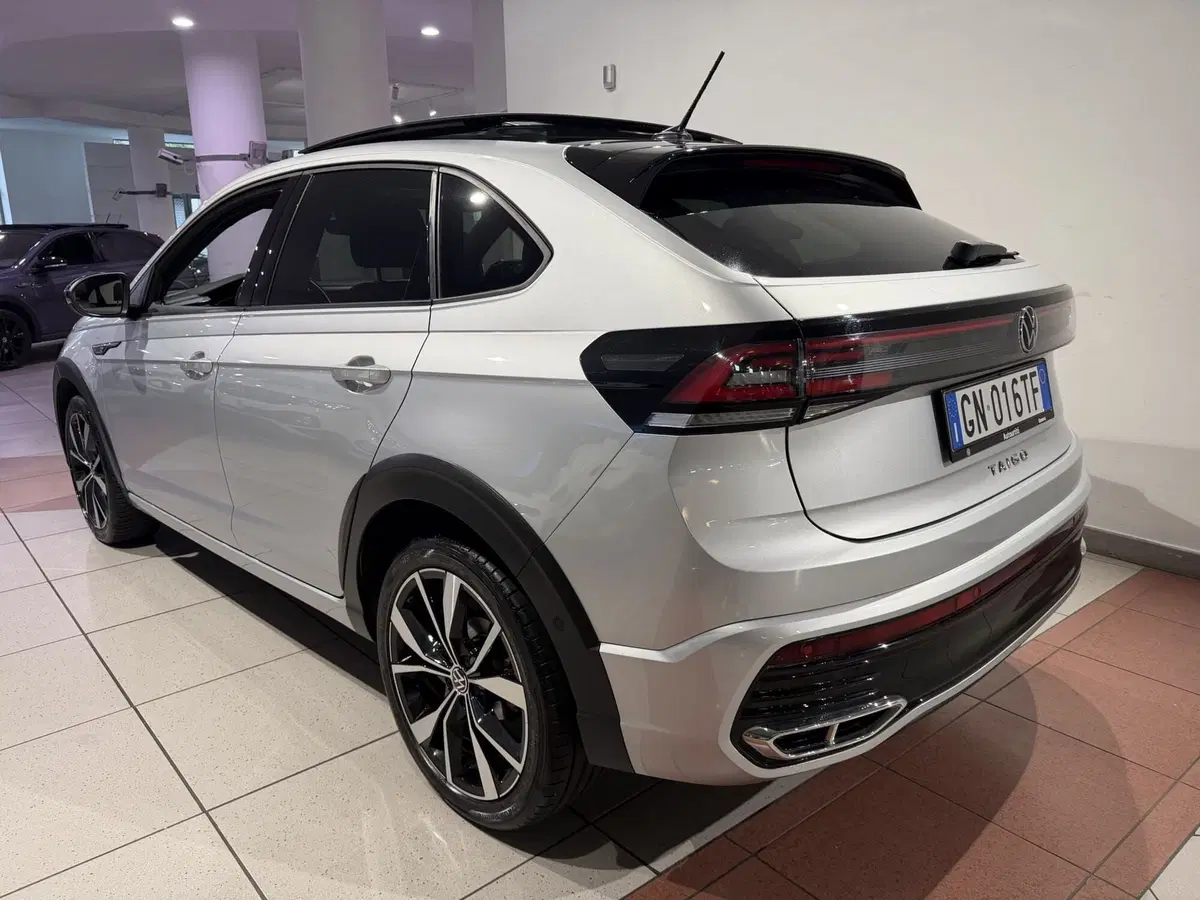Volkswagen Taigo usata a Genova (4)