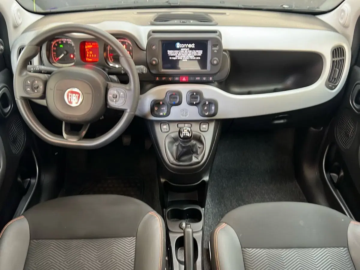 Fiat Panda Cross usata a Roma (11)