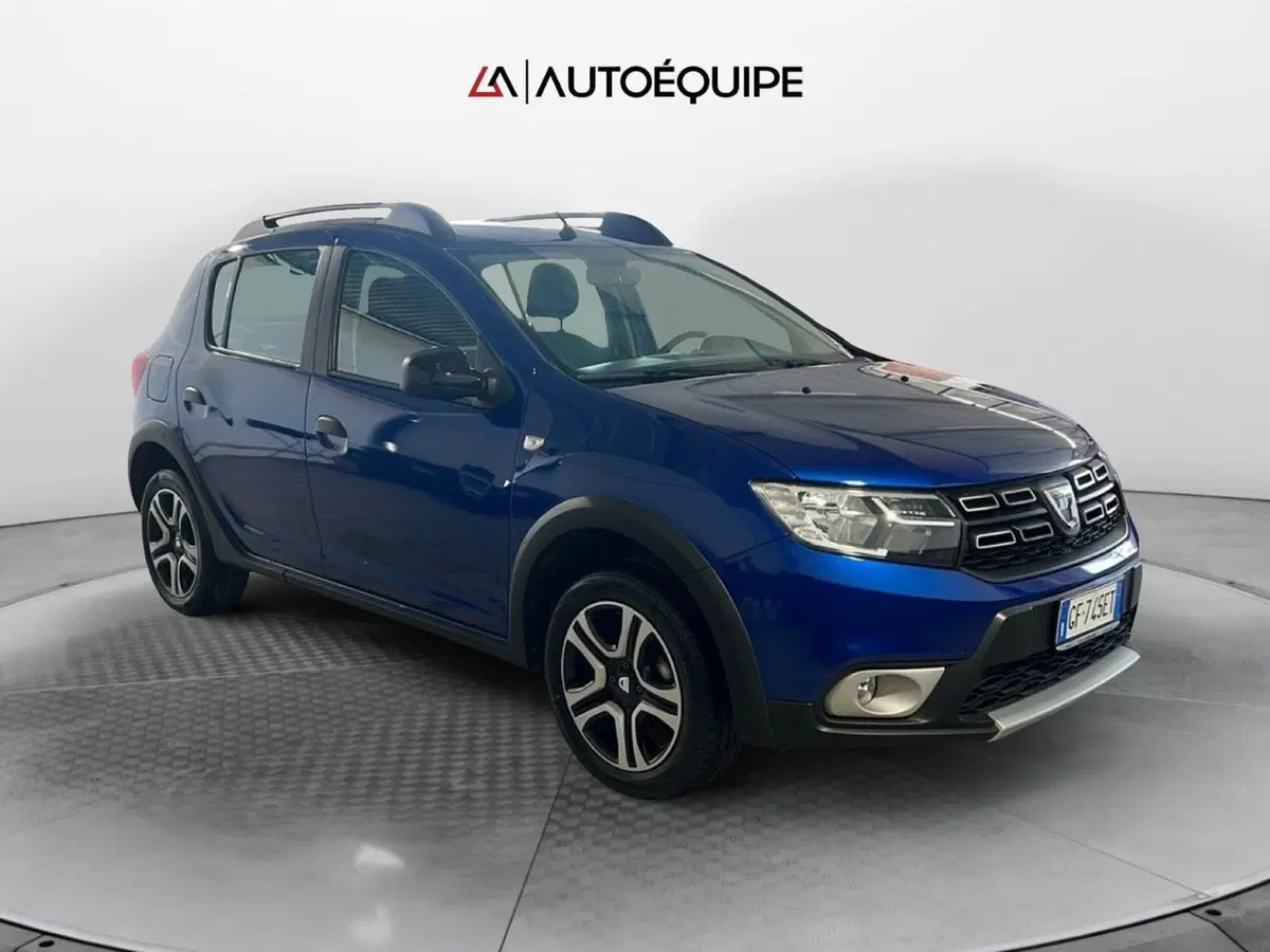 Dacia Sandero usata a Roma (7)