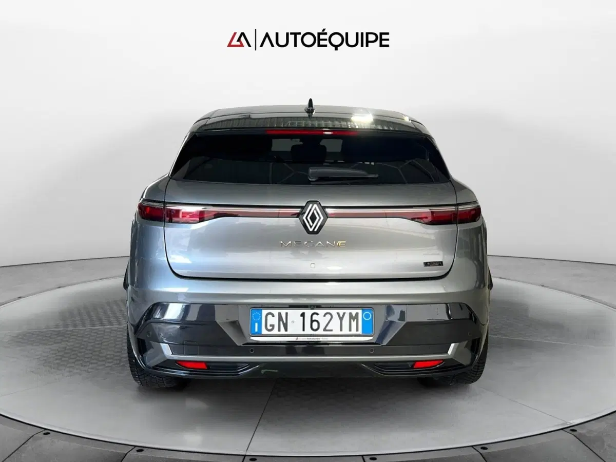Renault Megane E-Tech Electric usata a Roma (4)