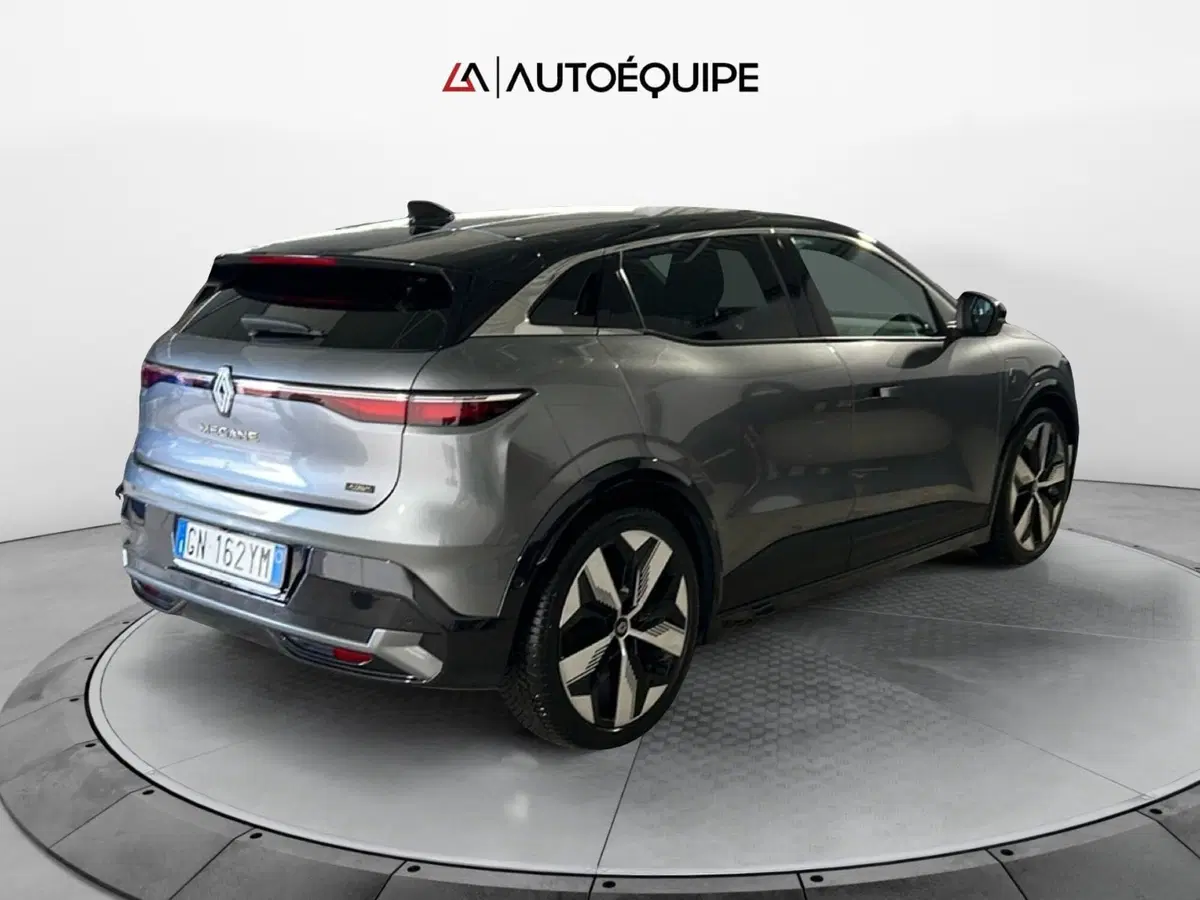 Renault Megane E-Tech Electric usata a Roma (5)