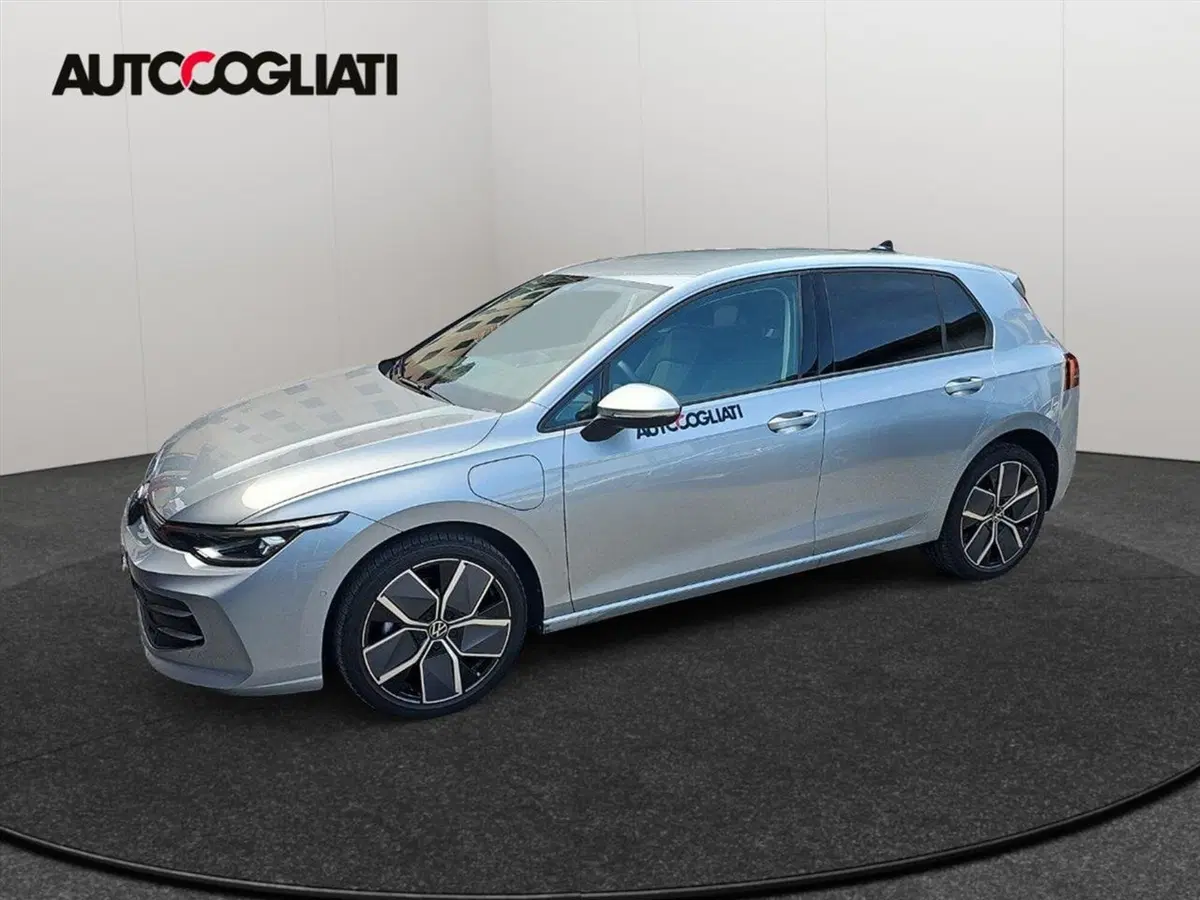Volkswagen Golf usata a Lecco (7)