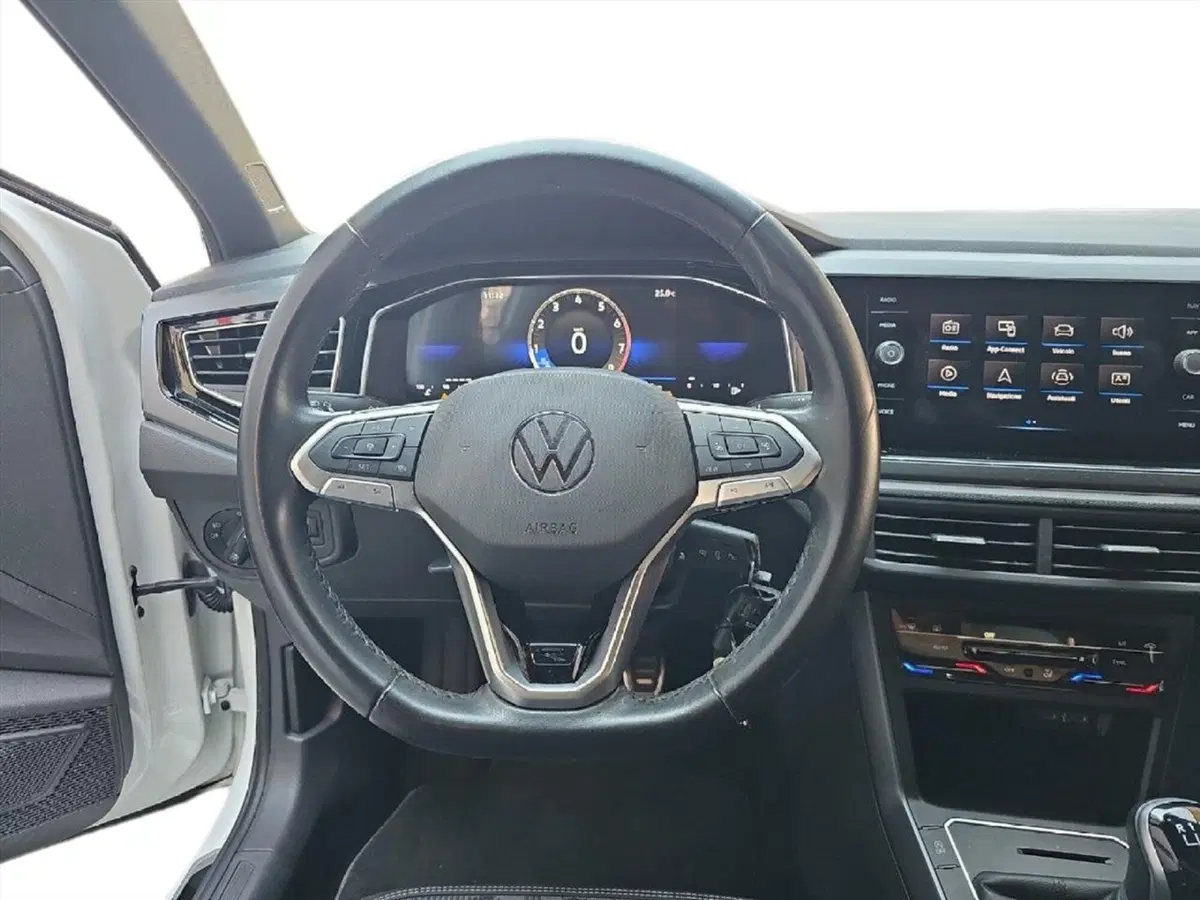 Volkswagen Polo usata a Lecco (10)