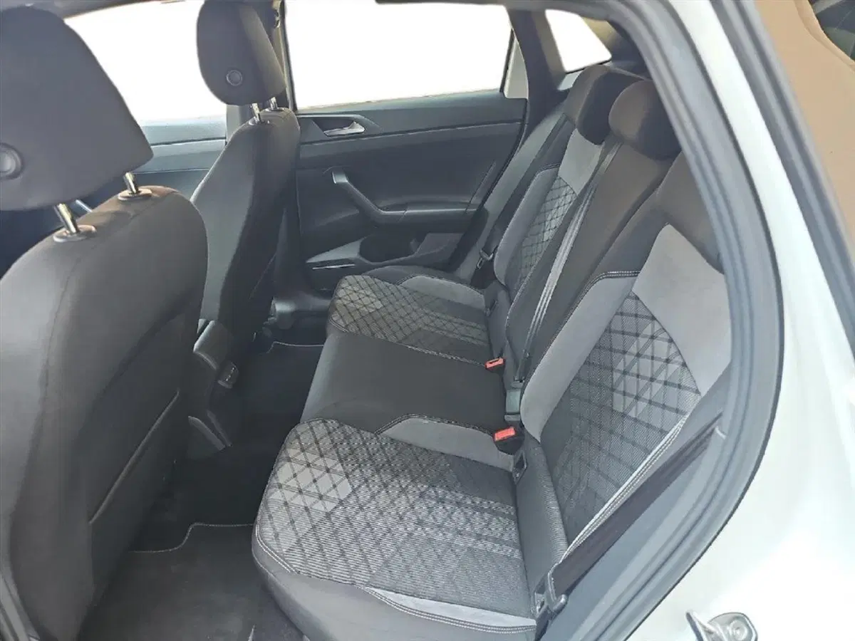 Volkswagen Polo usata a Lecco (12)