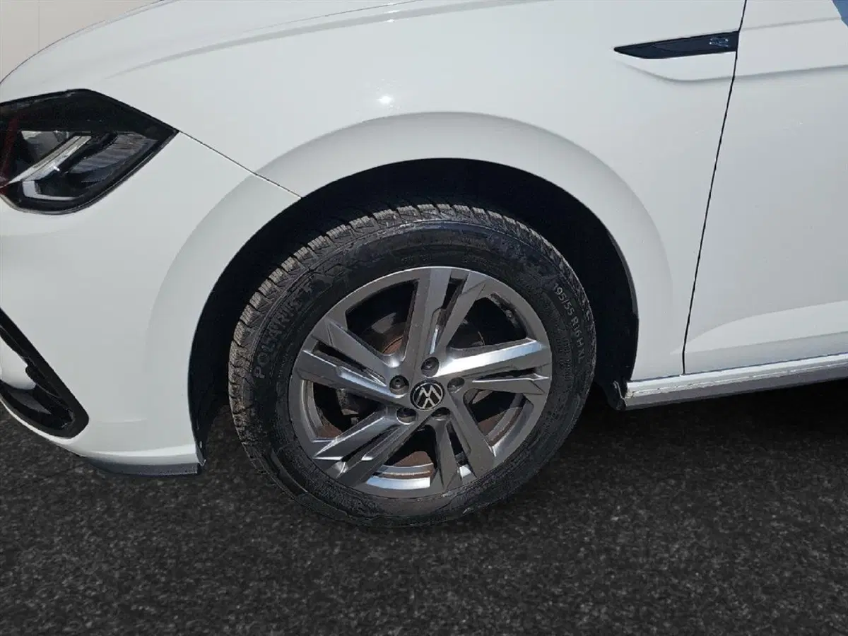 Volkswagen Polo usata a Lecco (15)