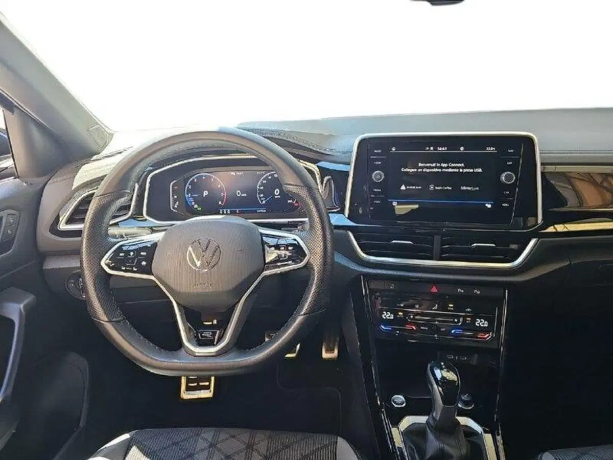 Volkswagen T-Roc usata a Lecco (11)