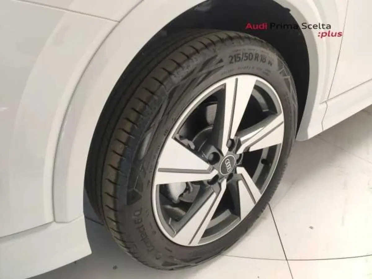 Audi Q2 nuova a Avellino (10)