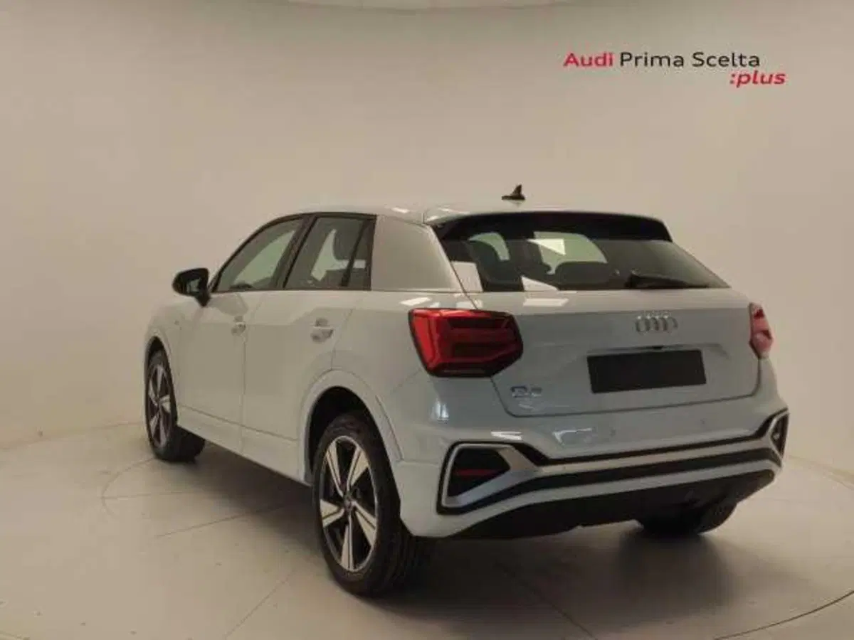Audi Q2 nuova a Avellino (5)