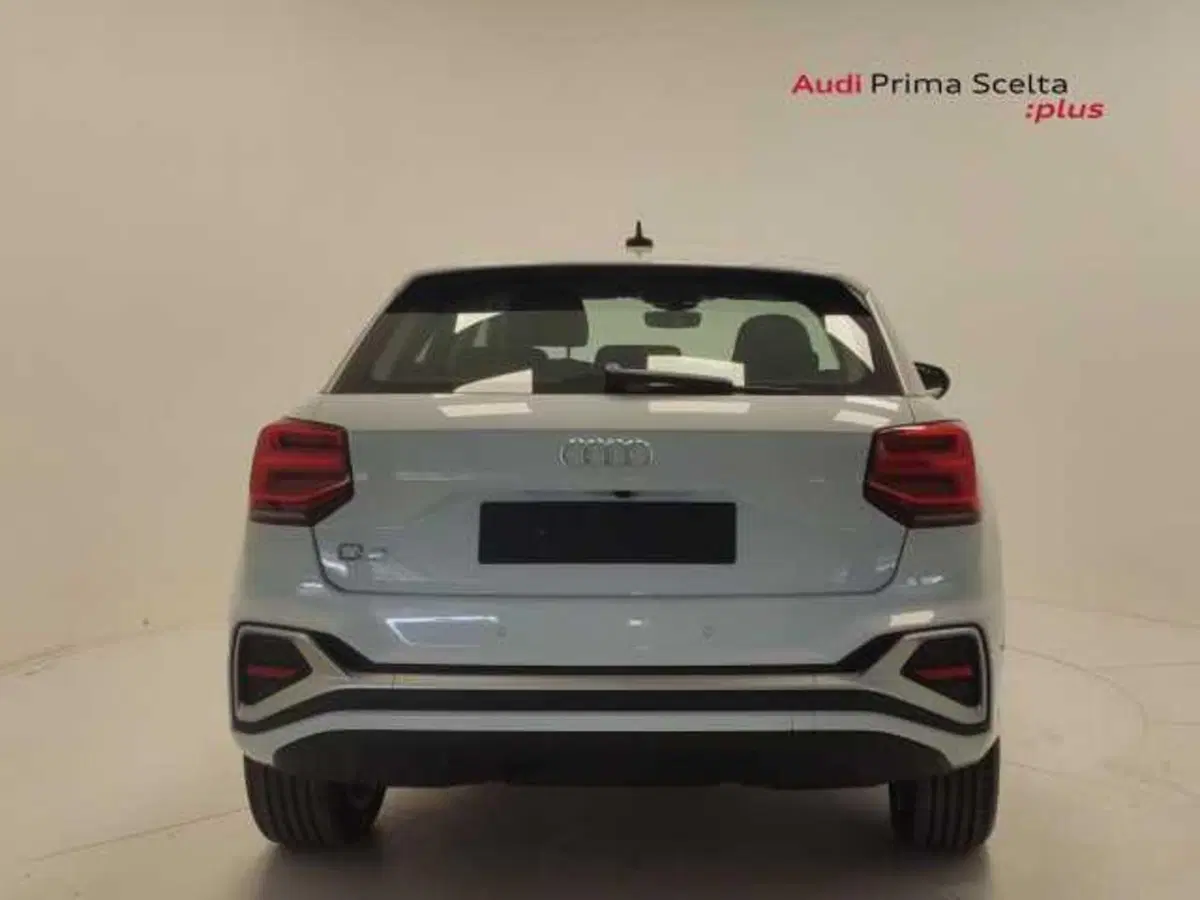 Audi Q2 nuova a Avellino (6)