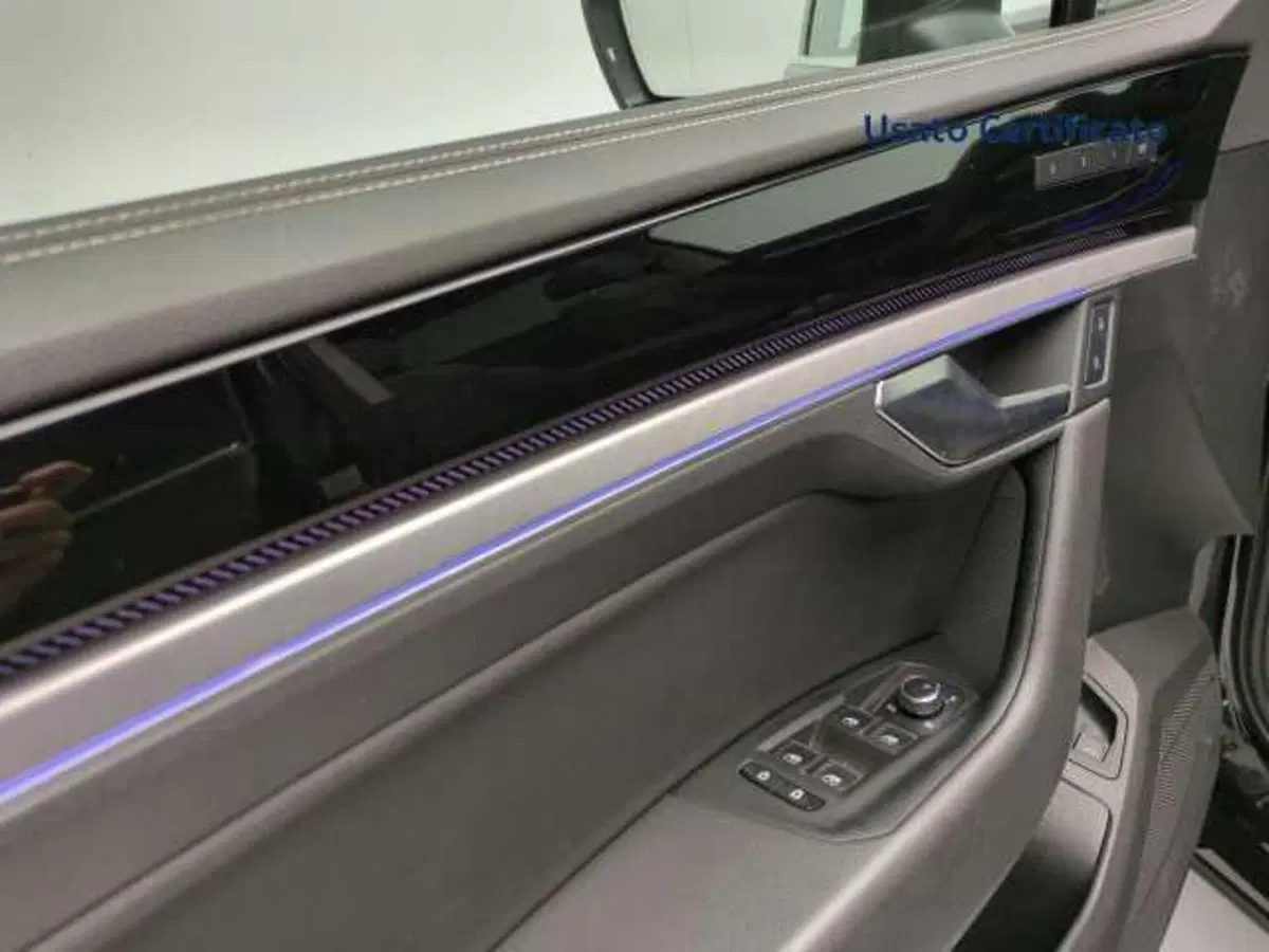 Volkswagen Touareg usata a Avellino (14)