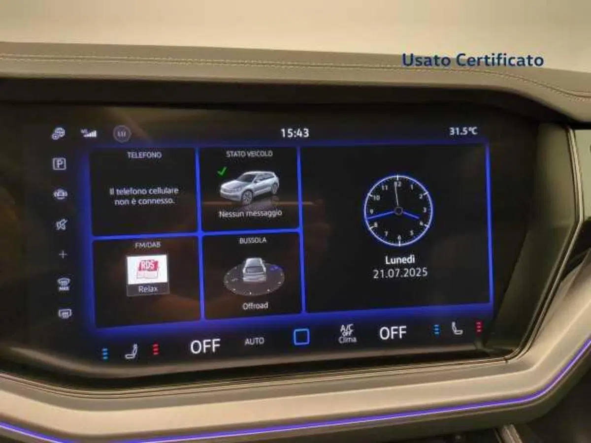 Volkswagen Touareg usata a Avellino (18)