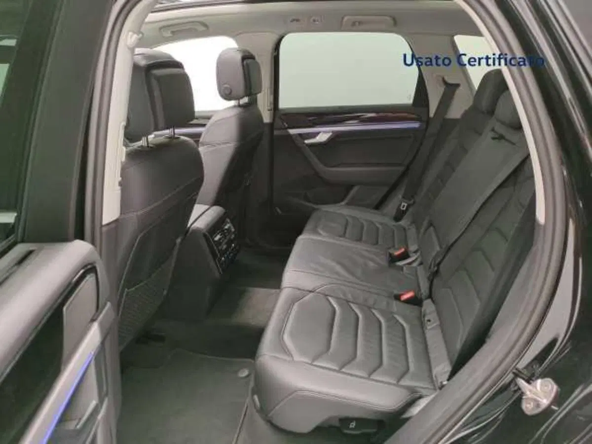 Volkswagen Touareg usata a Avellino (20)