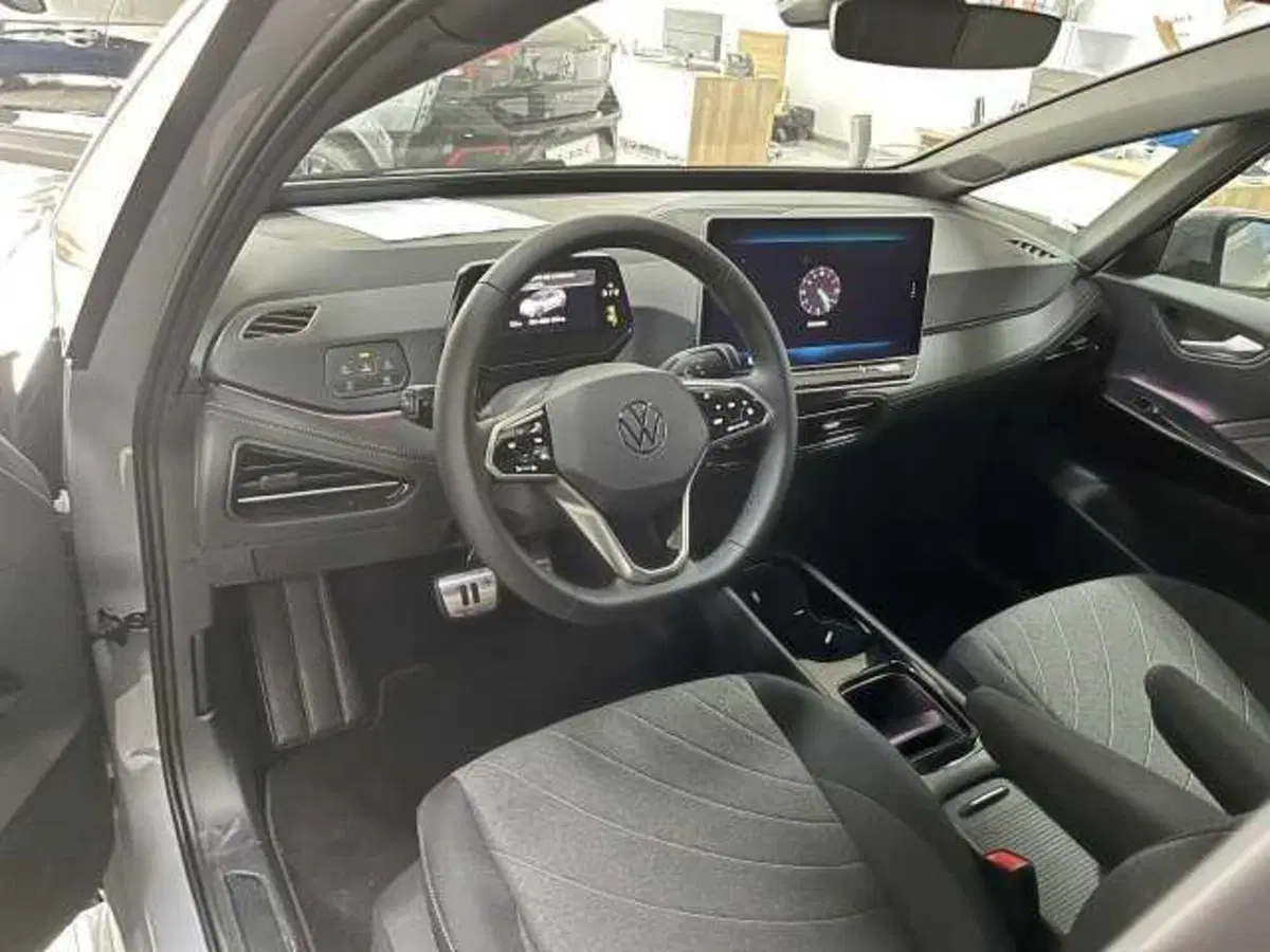 Volkswagen ID.3 nuova a Avellino (12)