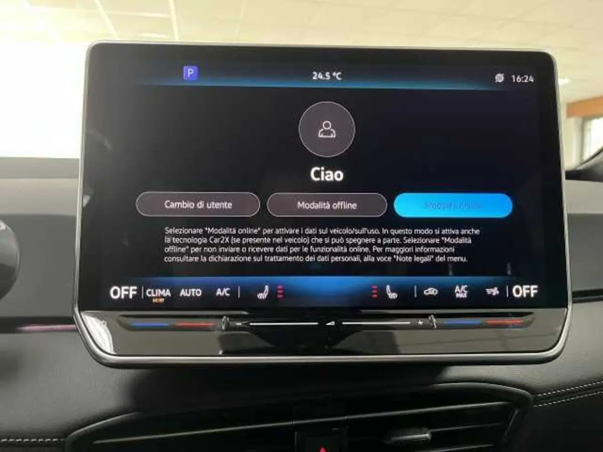Volkswagen ID.3 nuova a Avellino (16)
