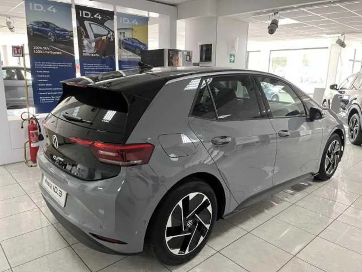 Volkswagen ID.3 nuova a Avellino (4)