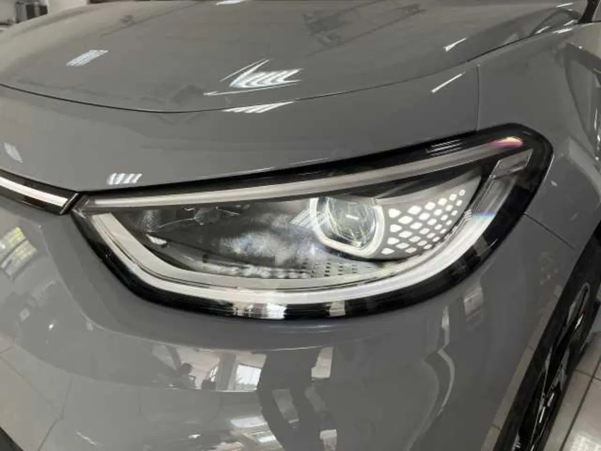 Volkswagen ID.3 nuova a Avellino (7)